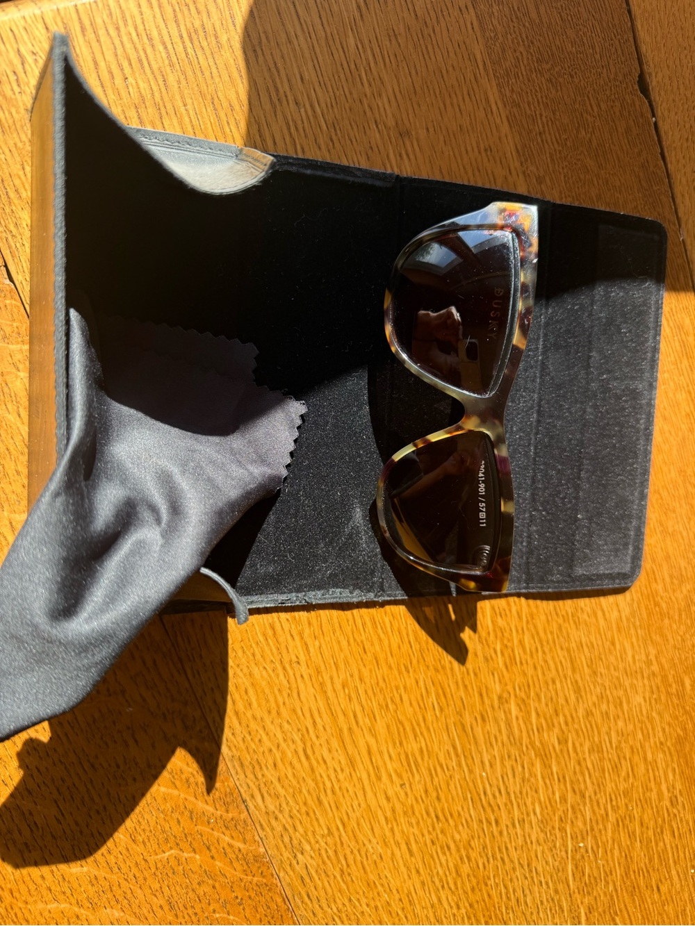 IVI Dusky brushed black/gray lens in polished vintage Tortoiseshell sunglasses